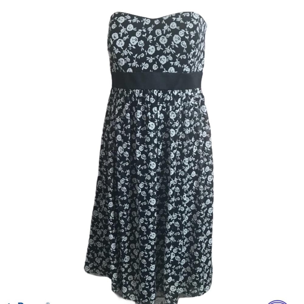 White House Black market floral dress flare Sheath